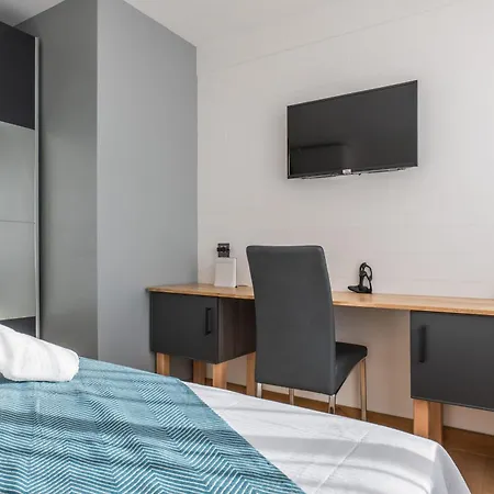 Apartment Bright 2bedroom 15min Walk To The Palais *