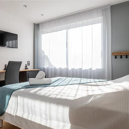 Bright 2bedroom 15min Walk To The Palais